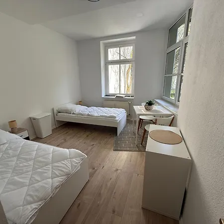 Eg, Balkon , Toplage ,wlan,saniert ,3raum *