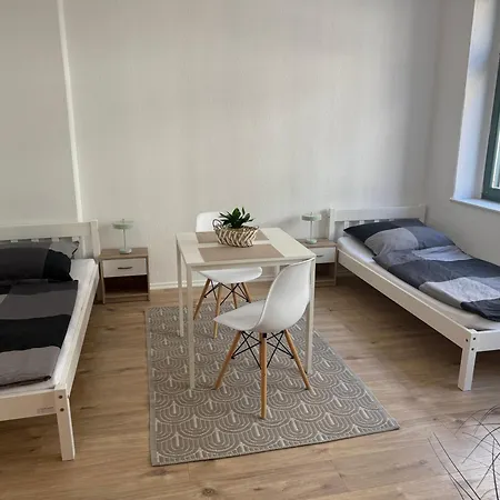 Διαμέρισμα Eg, Balkon , Toplage ,wlan,saniert ,3raum *